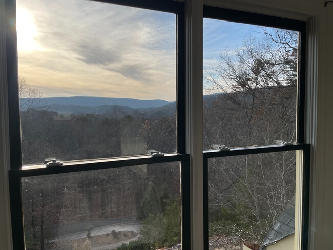 Photo - Room in House on Hillside Dr