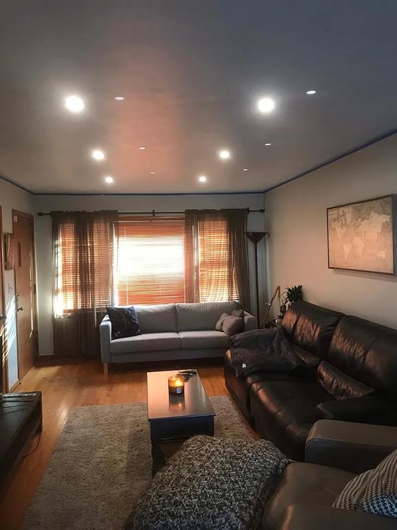 Photo - 1505 Huntington Way