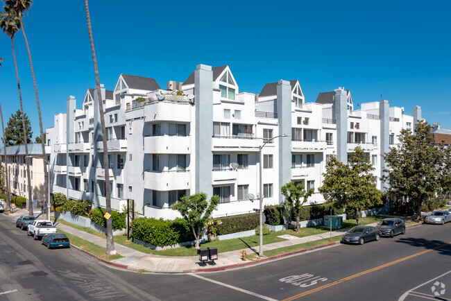 Building Photo - Kingsley Grand Apartments