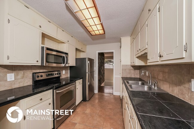 Photo - 21 Eddings Ln