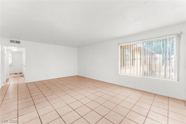 Photo - 3204 N Michael Way Unit 3