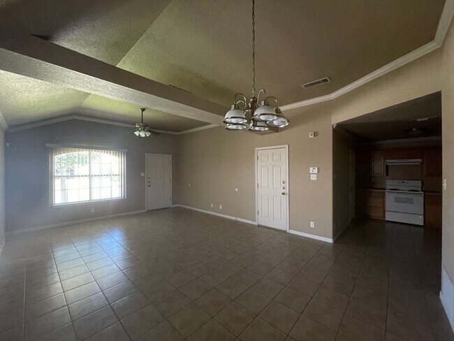 Photo - 1310 Powder River Dr Unidad B