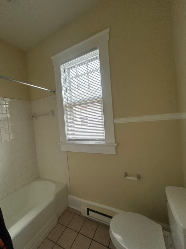 Photo - 405 W Pine St Unit 405 West Pine St.