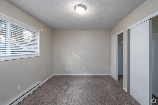 1BR, 1BA - 538SF