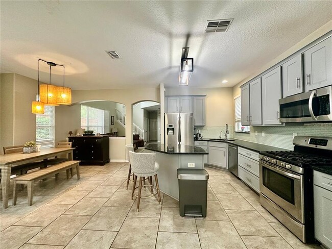 12014 Deacons Croft Ln