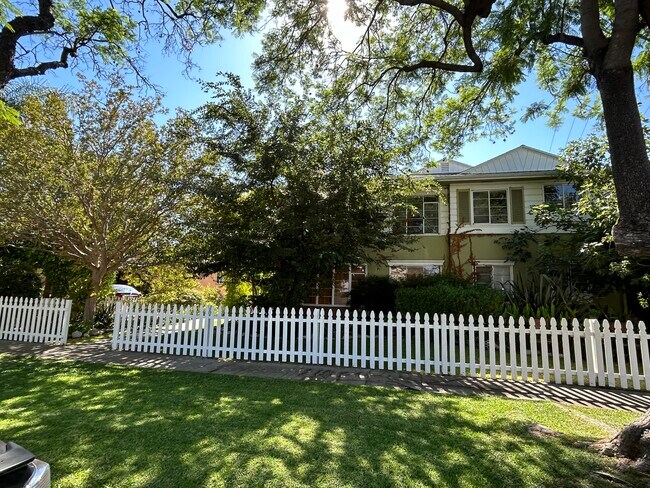 Photo - #8 Dixie Canyon Avenue Unit 2Bed