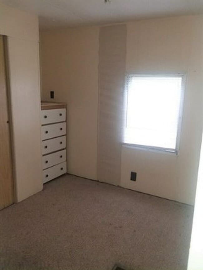 Photo - 1505 Goodyear Ave