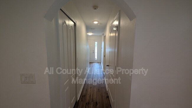 Photo - 4702 Ashburn Pond Way