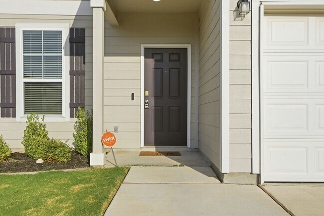 New Construction! 4-Bed 3-Bath Home in Winding Brook Community! Available Now!