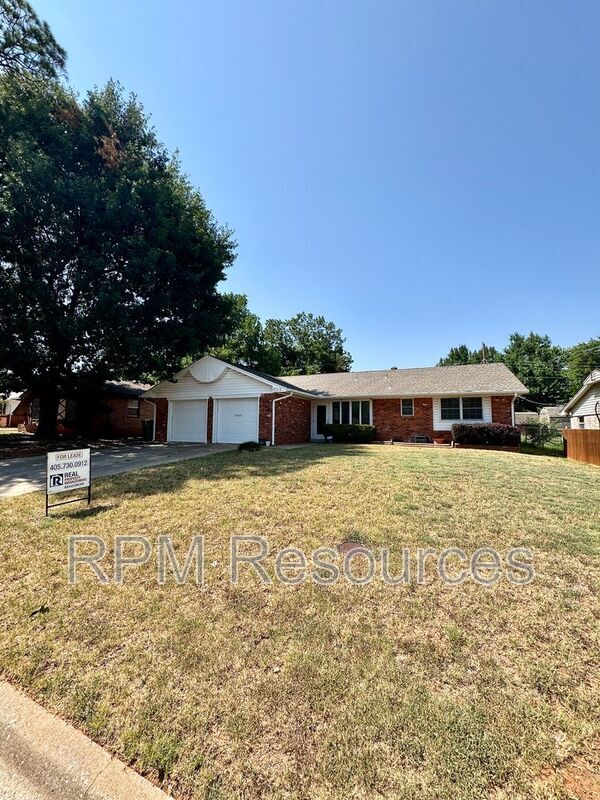 Photo - 405 Walnut Ave