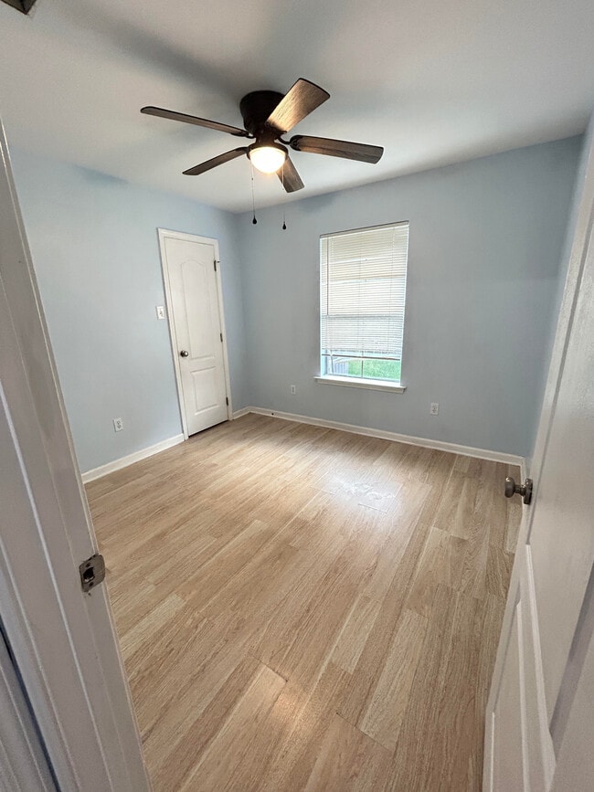 Photo - 2441 Hebert Dr