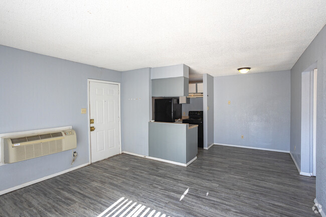 Interior Photo - Crestview Commons Rental