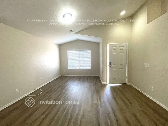 Photo - 1815 N 120th Dr