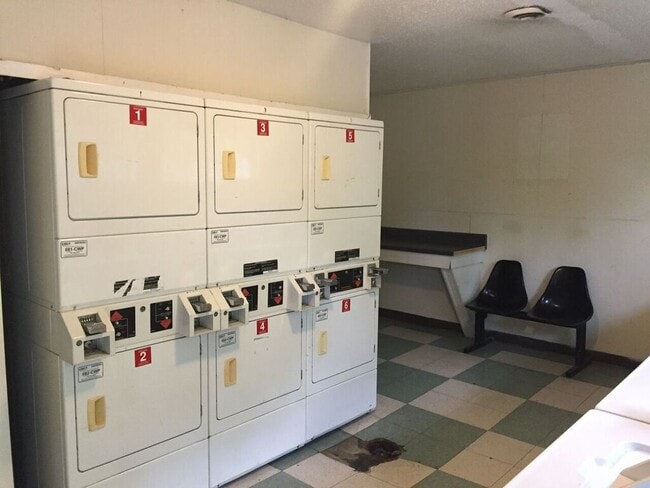 Photo - Rangepark Apartments