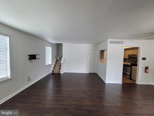 Photo - 1903 Roberts Way Townhome