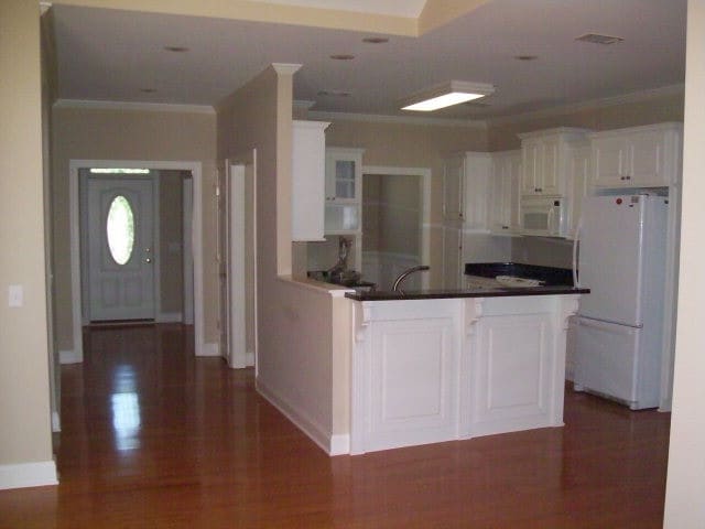 Photo - 221 Khaki Ct