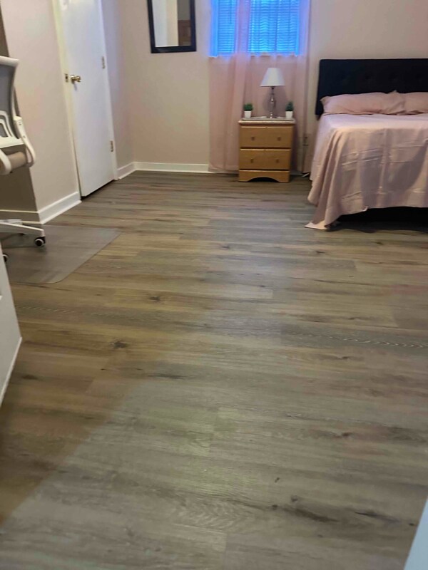 Photo - 788 Parsons St SW