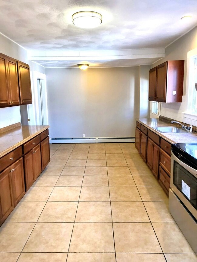 Photo - 41 Fordson Ave