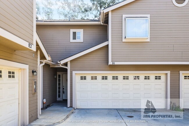 Building Photo - Welcome Home to Comfort and Convenience in...
