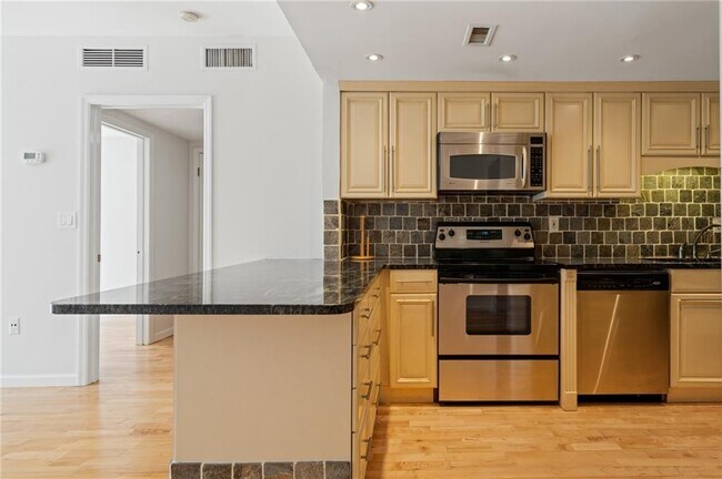 Photo - 199 14th St NE Unit 206