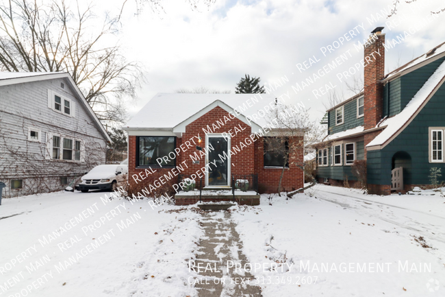 Building Photo - Pleasant Ridge 3 Bedroom Rental