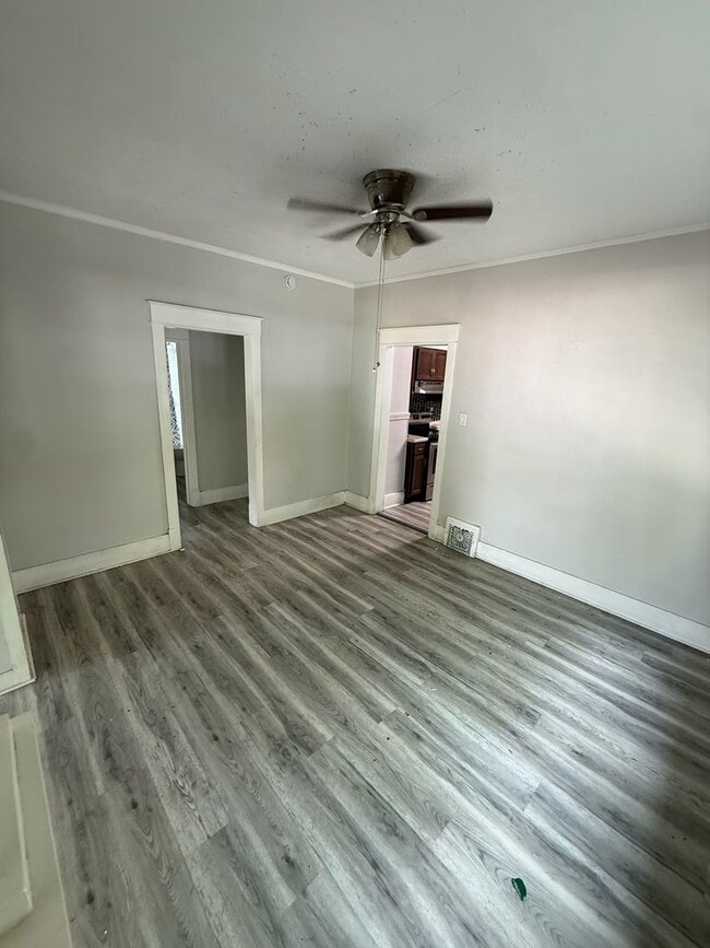 Building Photo - 2113 S Meade St Unit 2113 S Meade Street - 2