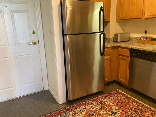 Photo - 79 Bramhall St Unit 3D