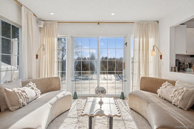 Photo - 62 Sea Farm Ln