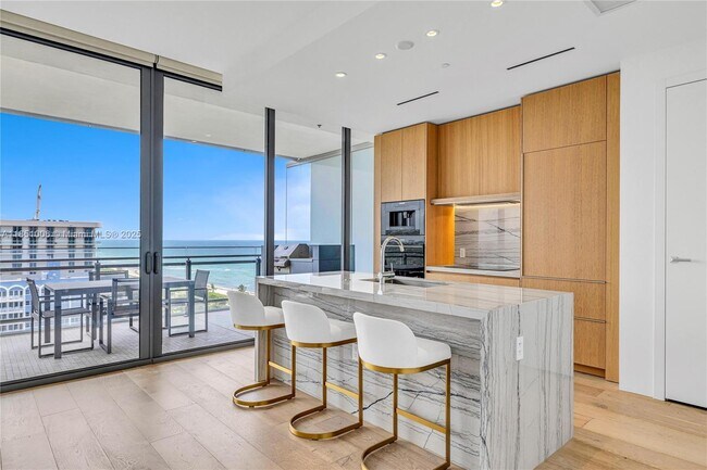 Building Photo - 8701 Collins Ave Unit 1003 Rental