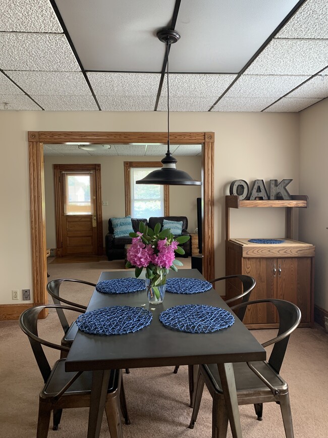 Photo - 111 Oak St Unidad College Housing 26-27