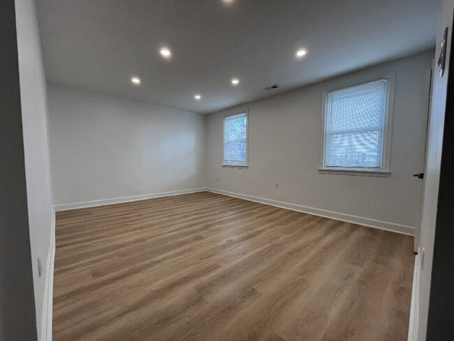 Photo - 6411 Malvern Ave Unidad Apt 2F