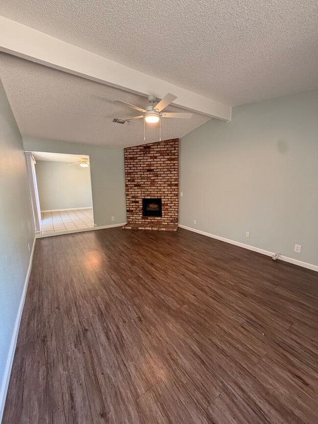Photo - 7425 / 7427&nbsp;Robmar Court^^ Unidad 7848001002