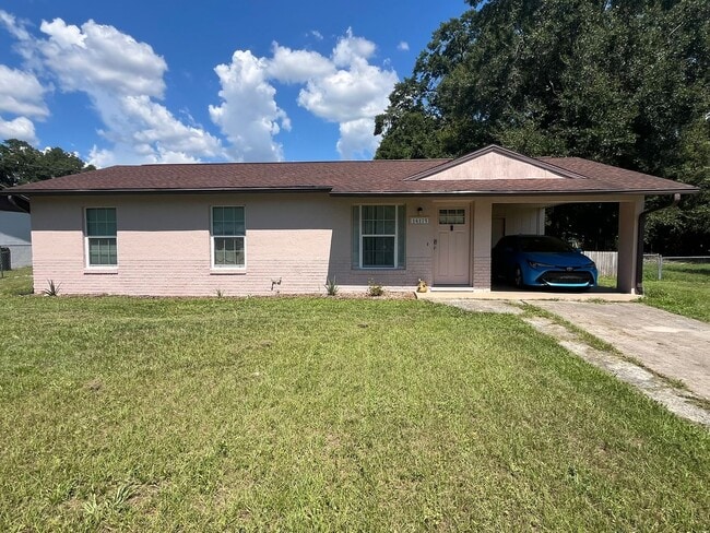 Building Photo - 3/1/1 located in Summerfield Rental