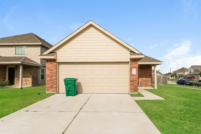 Photo - 8702 J C Oaks Cir House