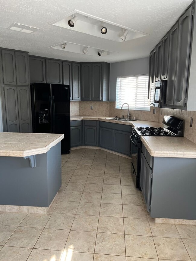Photo - Please Contact Vaughn Realty Property MGMT To Set Up An APPT. (760)446-6561