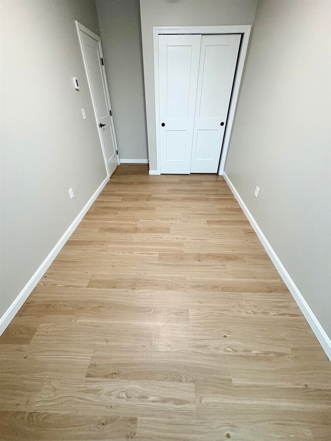 Photo - 15 Mountain Rd Unit 202