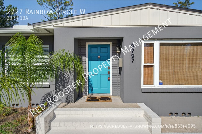 Photo - 2727 Rainbow Cir W