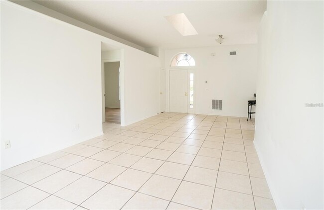 Photo - 151 Bluebrook Ct