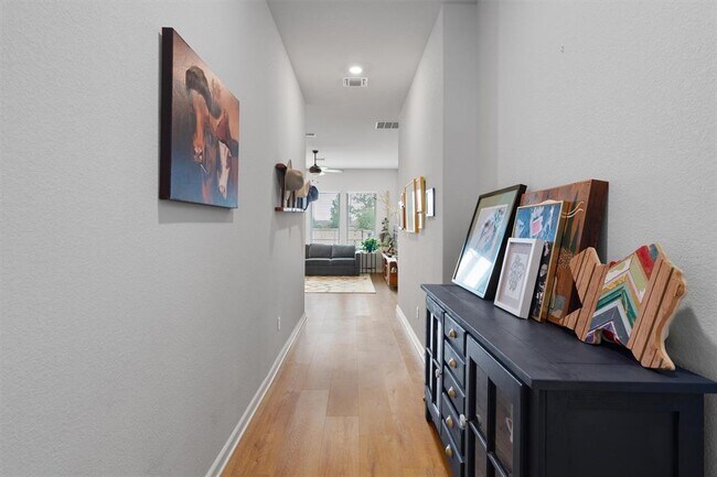 Photo - 114 Patrick Herndon Dr