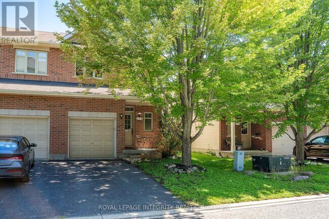 Photo - 175 Hornchurch Ln