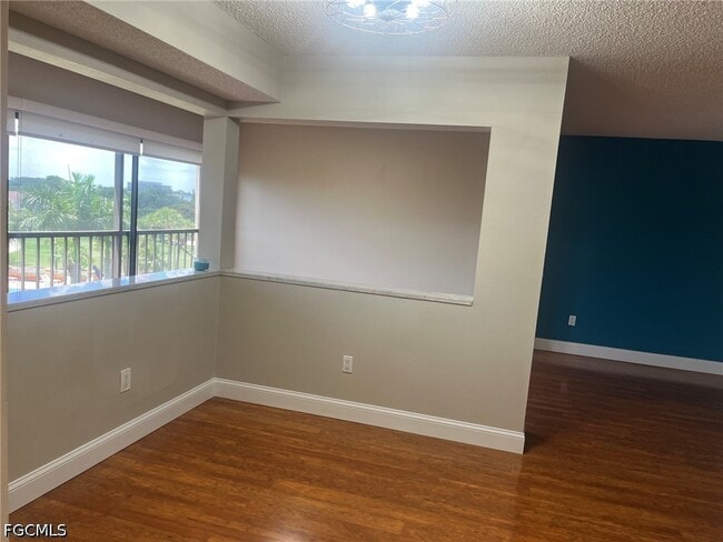 Photo - 7430 Lake Breeze Dr Unit 505