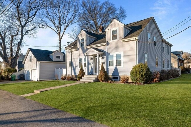 Photo - 5 Shippen Ave