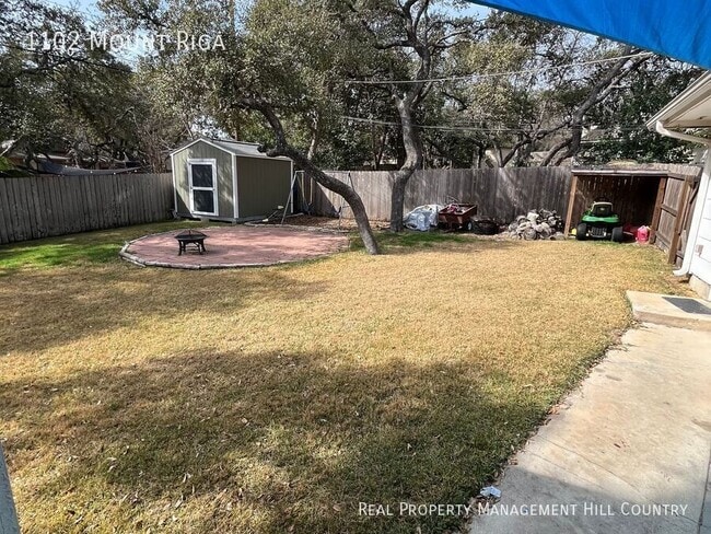 Photo - 1102 Mt Riga Dr