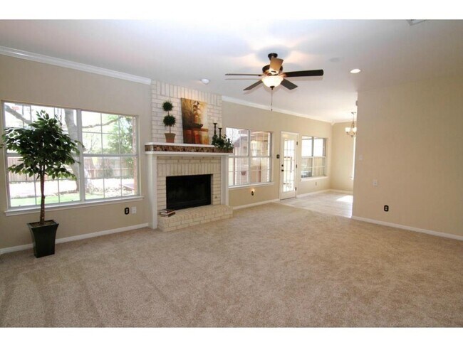 Photo - 11300 Tanya Trail