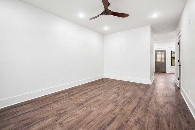 Photo - Somerset Parc