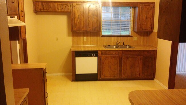 Photo - 3508 Dewberry Dr