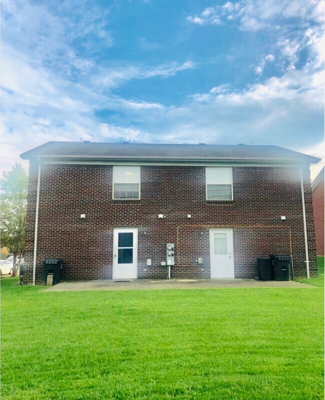 1021 Merrick Dr