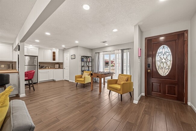 Photo - 8307 Carvel Ln