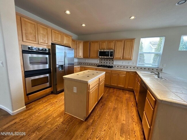 Photo - 3084 10 Mile Dr