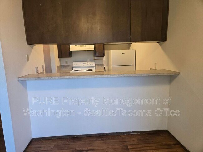Photo - 417 SW 155th St Unit #6